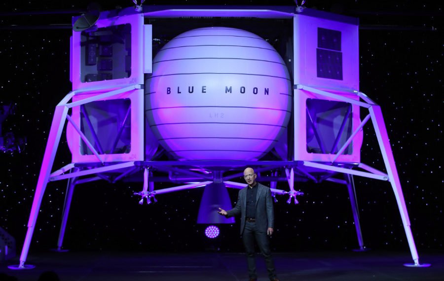 WASHINGTON, DC - MAY 09: Jeff Bezos, owner of Blue Origin, introduces a new lunar landing module called Blue Moon during an event at the Washington Convention Center, May 9, 2019 in Washington, DC. Bezos said the module will be used to land humans the moon once again. (Photo by Mark Wilson / Getty Images)