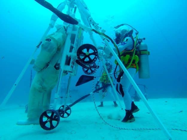 LESA space stretcher