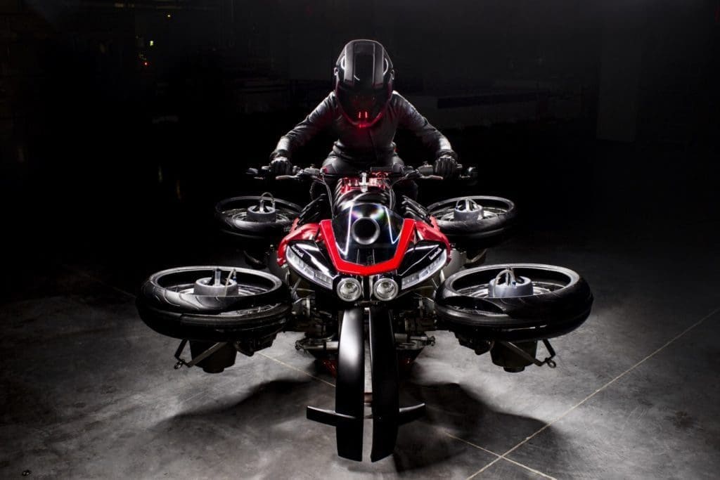 fliegendes Motorrad