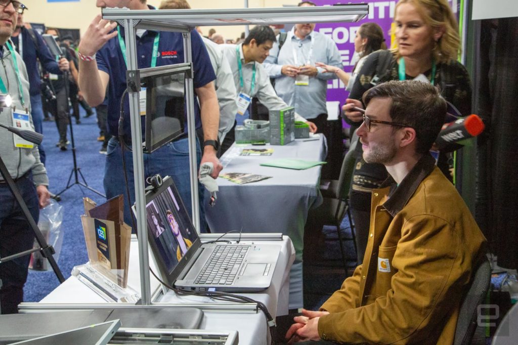 Viseira virtual, viseira solar automática com AI