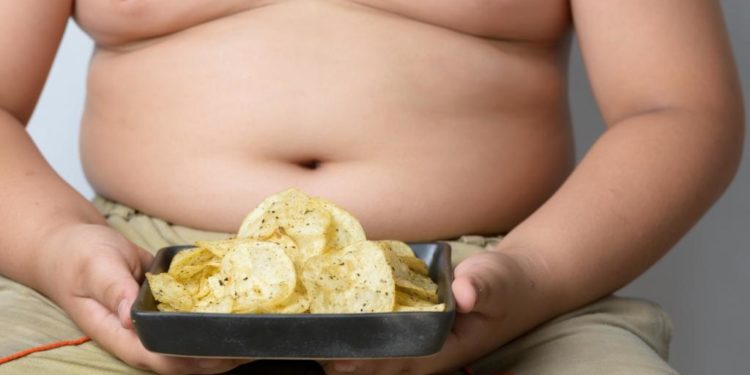 メトホルミン服用による副作用