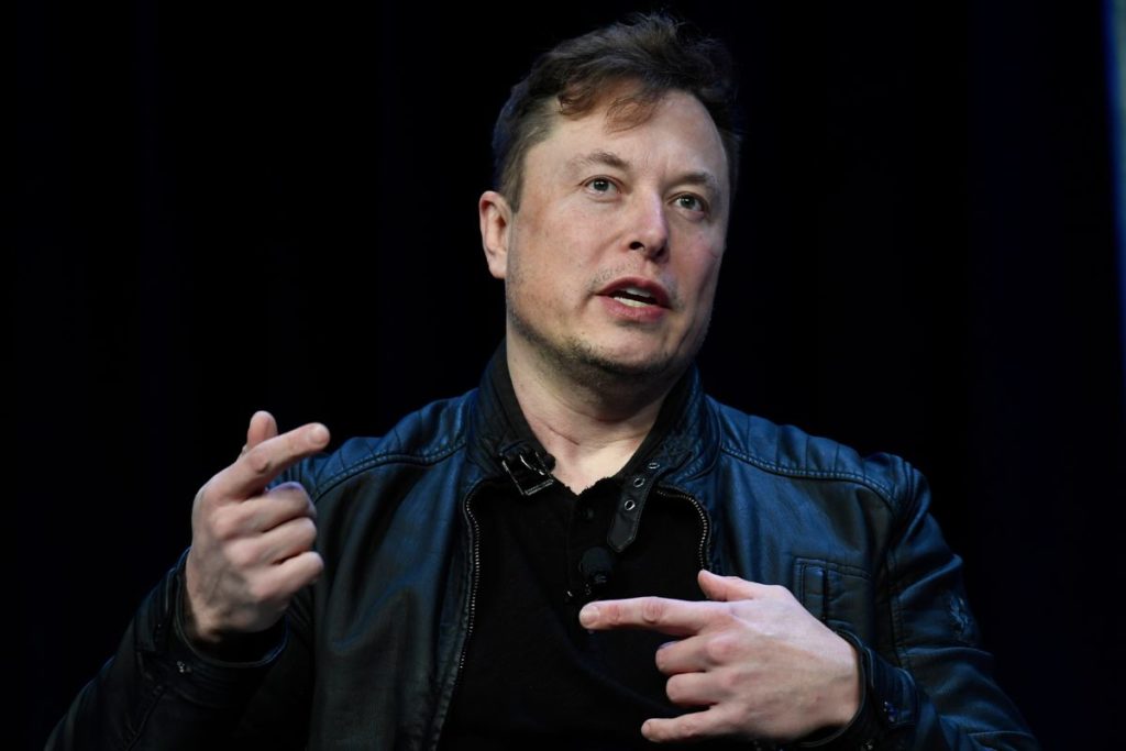 elon musk offers to make ventilators