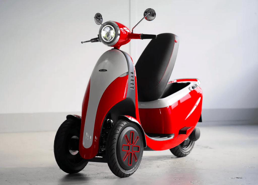 microlino 2.0 and microletta