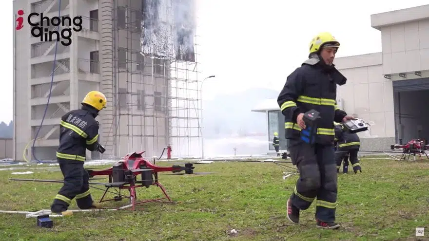 Drone pompiere antincendio 