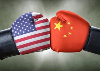 Un combate de boxeo entre Estados Unidos y China.