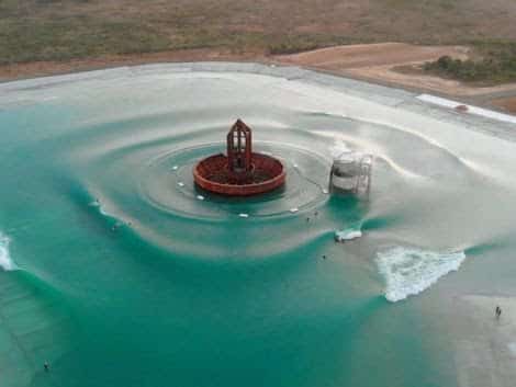 This 360-degree artificial wave simulator could change surfing - CNET