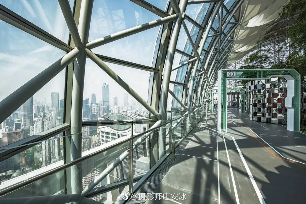Raffles City skybridge, grattacielo orizzontale 