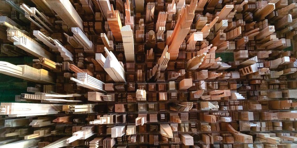 木材と木材、イタリアの未来は再利用とリサイクルです