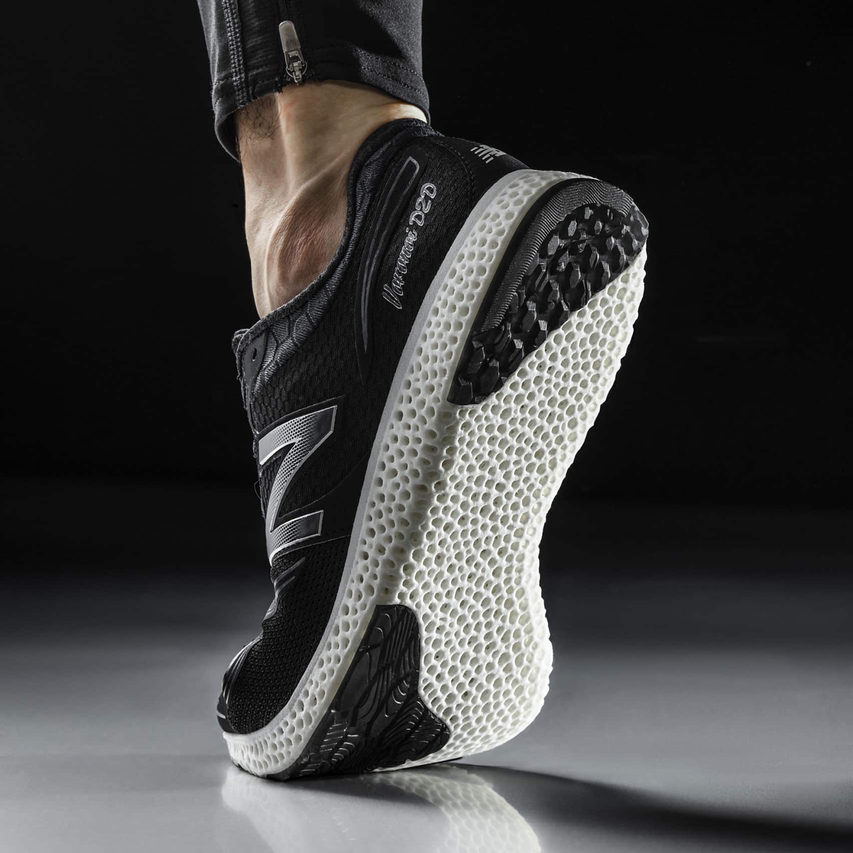 新百伦运动鞋 3D 打印鞋底神经系统 dezeen