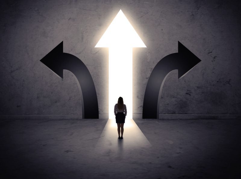 3つの研究の結果は、割礼を受けていない男性は、割礼のある男性に比べて、感染した女性からエイズに感染する可能性が2倍高いことを示しています。