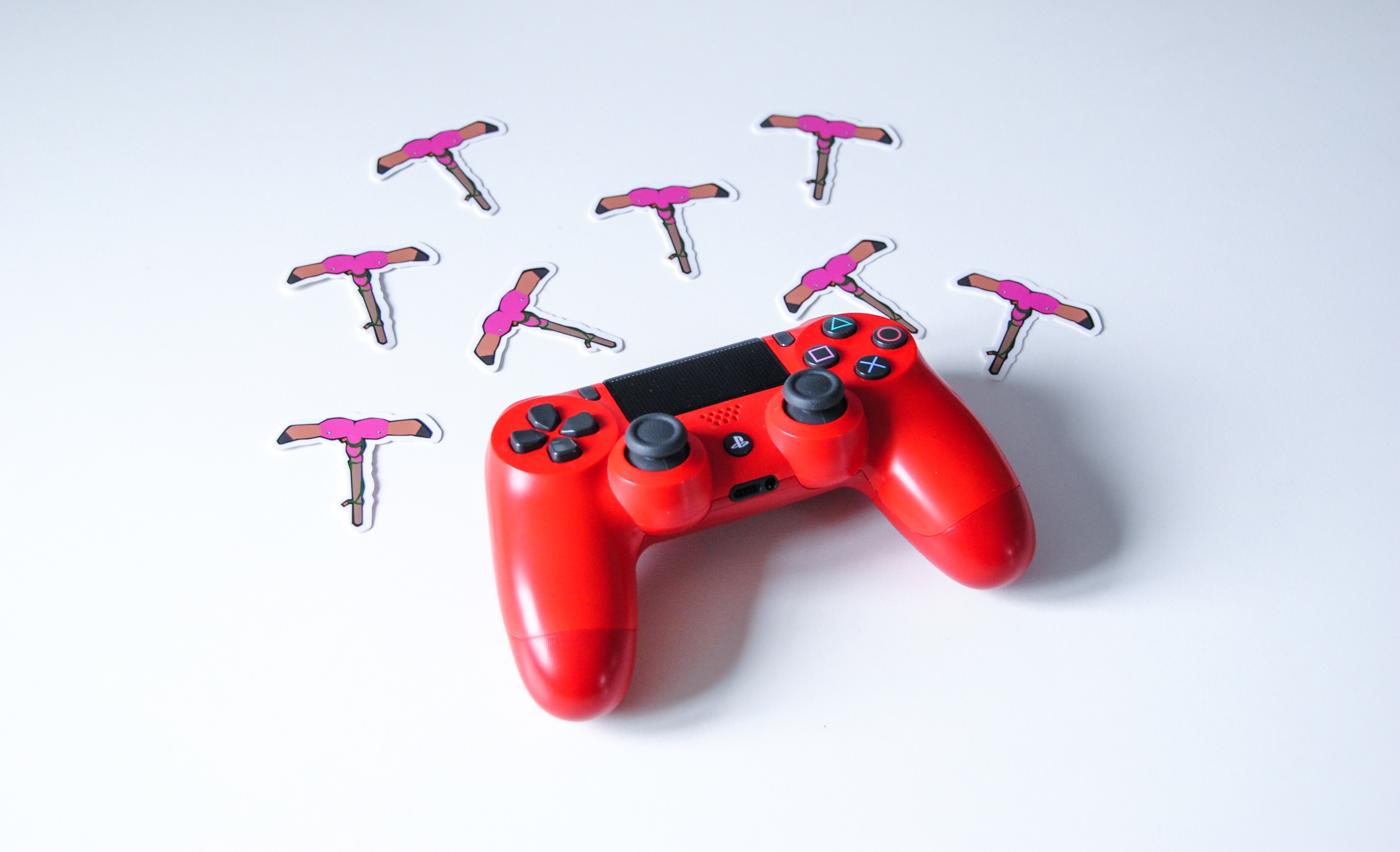 red ps 4 game controller