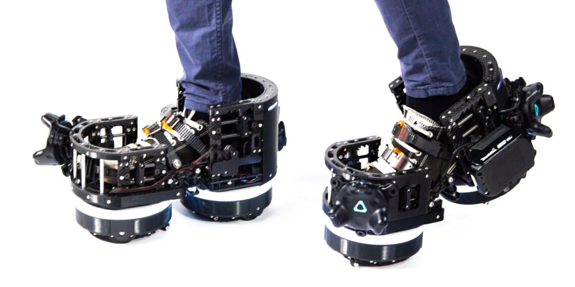 Ekto One by Ekto VR, des bottes robotiques qui permettent de marcher en VR