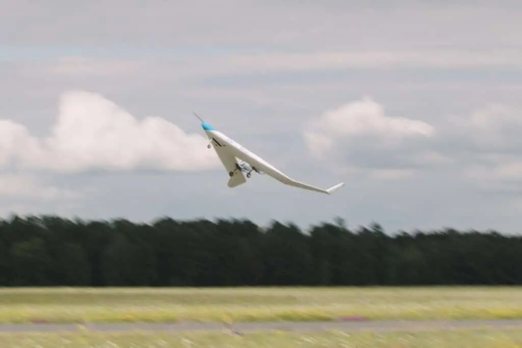flyingv0