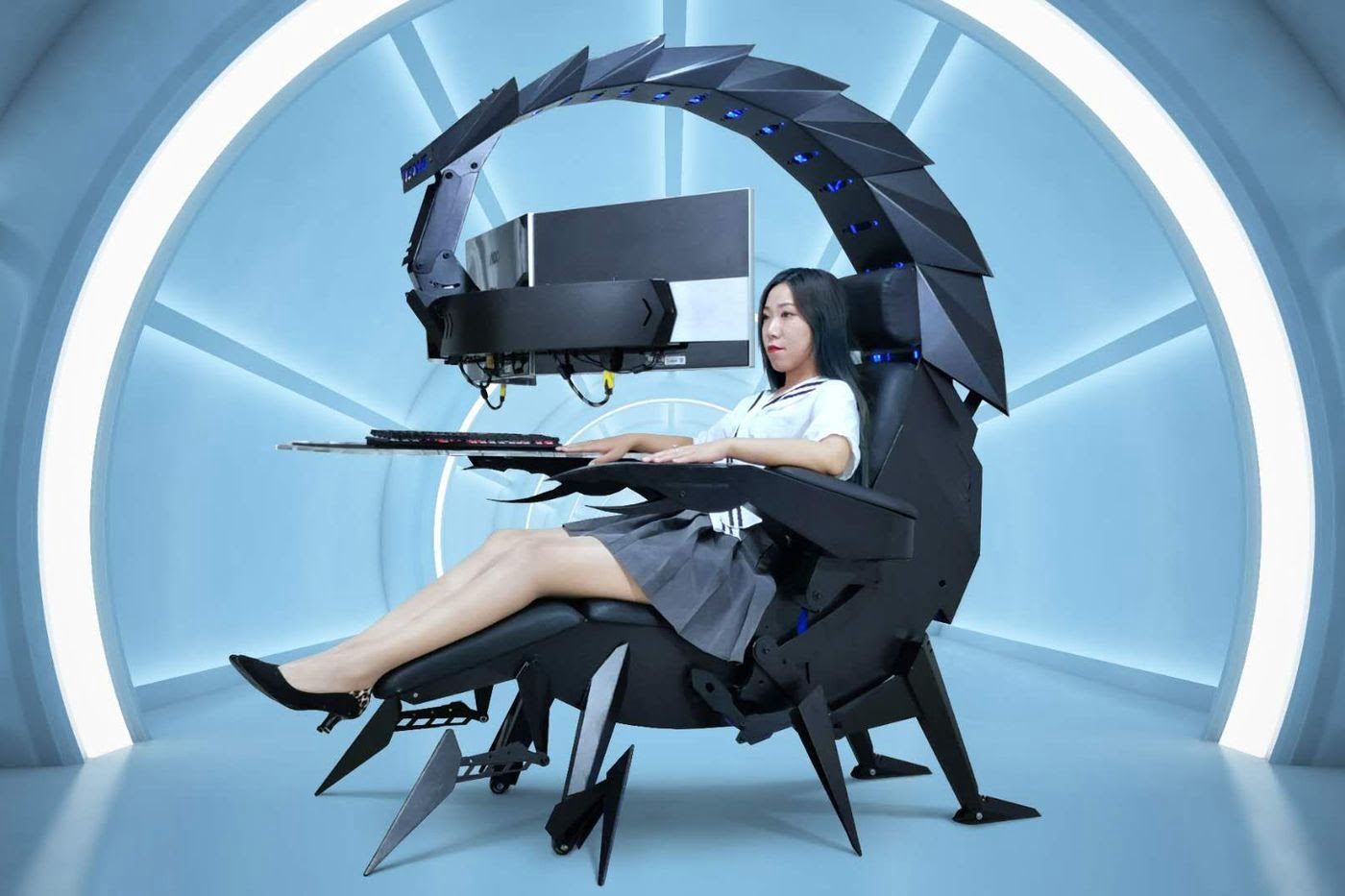 chaise scorpion.0