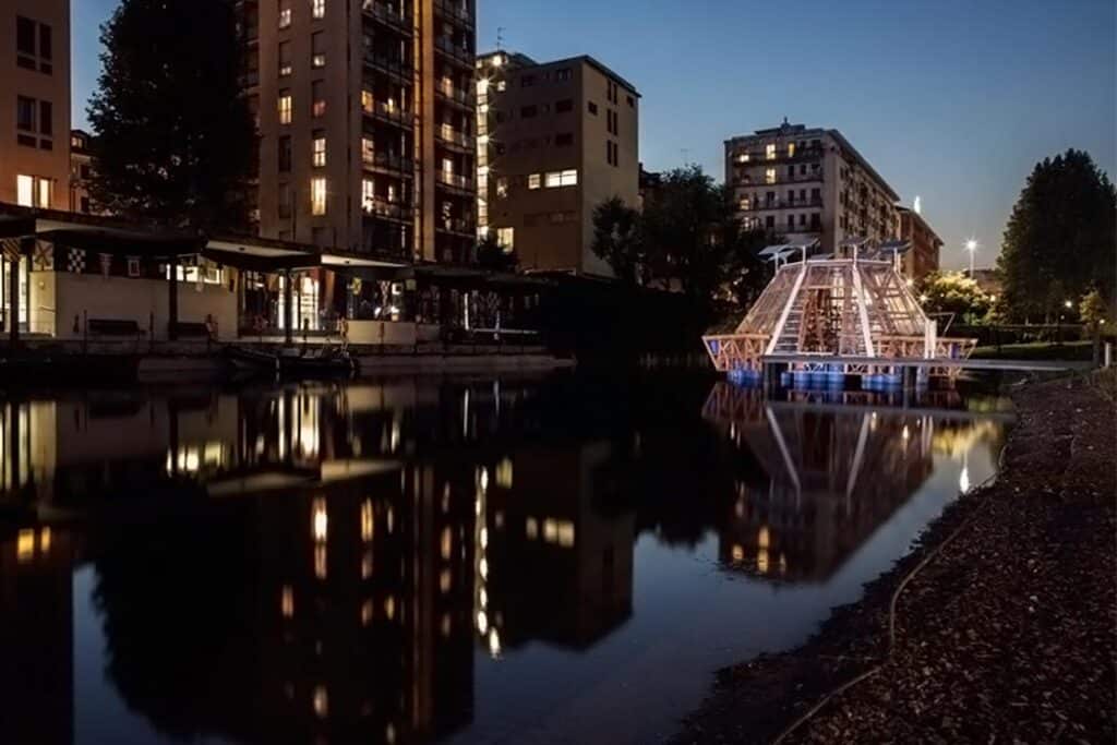 Jellyfish Barge, une serre modulaire flottante contre la crise alimentaire