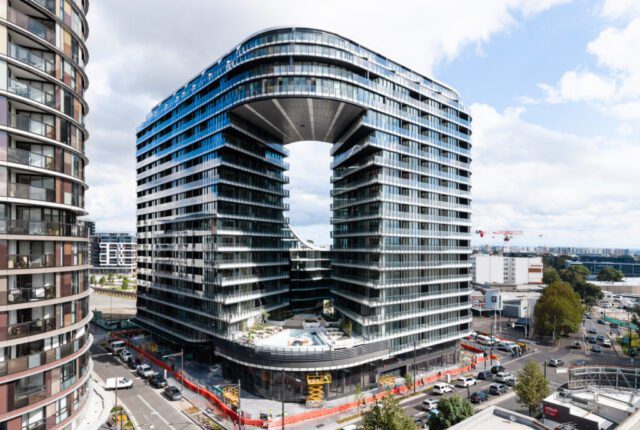 Sydney: Infinity, Koichi Takada's iceberg skyscraper cools itself