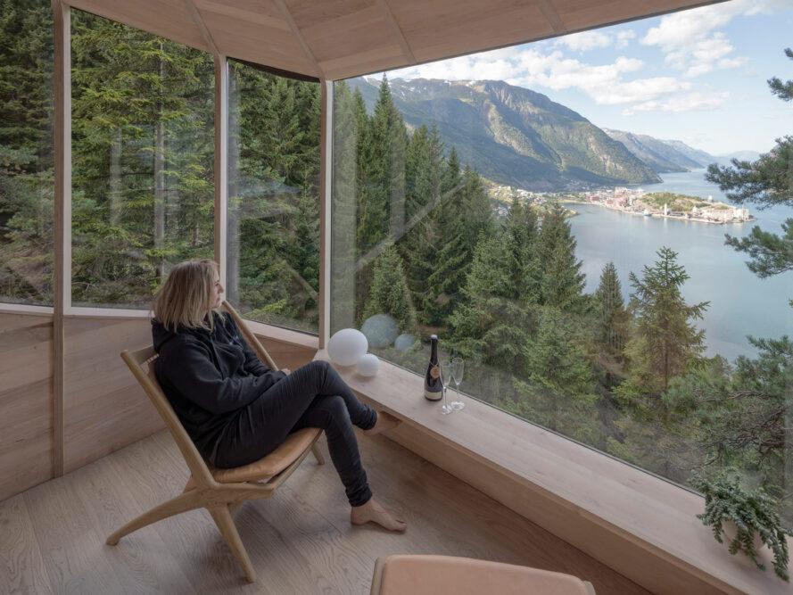Case sospese sul fiordo norvegese