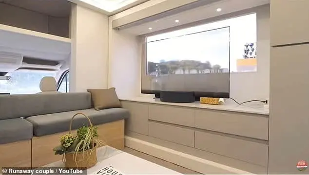Camper con terrazza