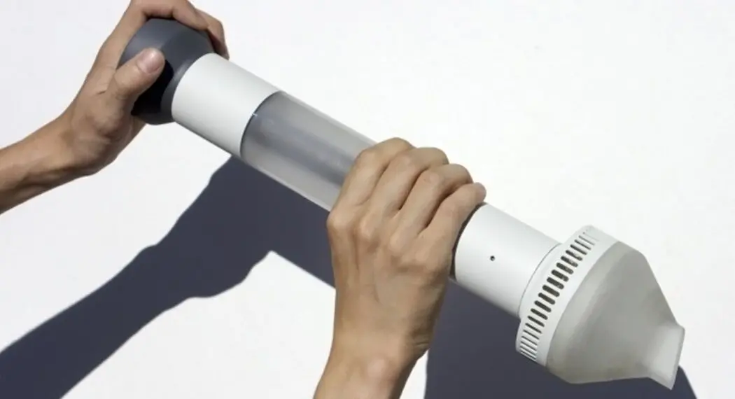 OMIT, the handheld vacuum cleaner without electricity Near future