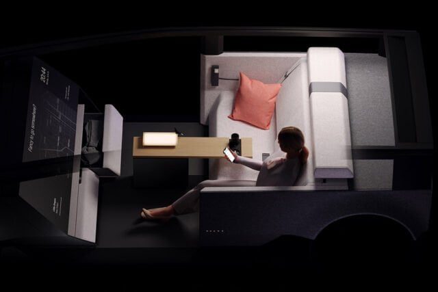 这里:自动驾驶汽车地图、免费电子充电站预测等等