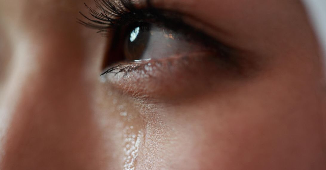 larmes de la glande lacrymale humaine