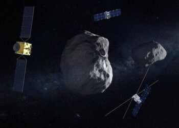Künstlerischer Eindruck von der Hera-Mission der ESA, einem kleinen Raumschiff, das untersuchen soll, ob ein Asteroid, der auf die Erde zusteuert, abgelenkt werden kann. ESA