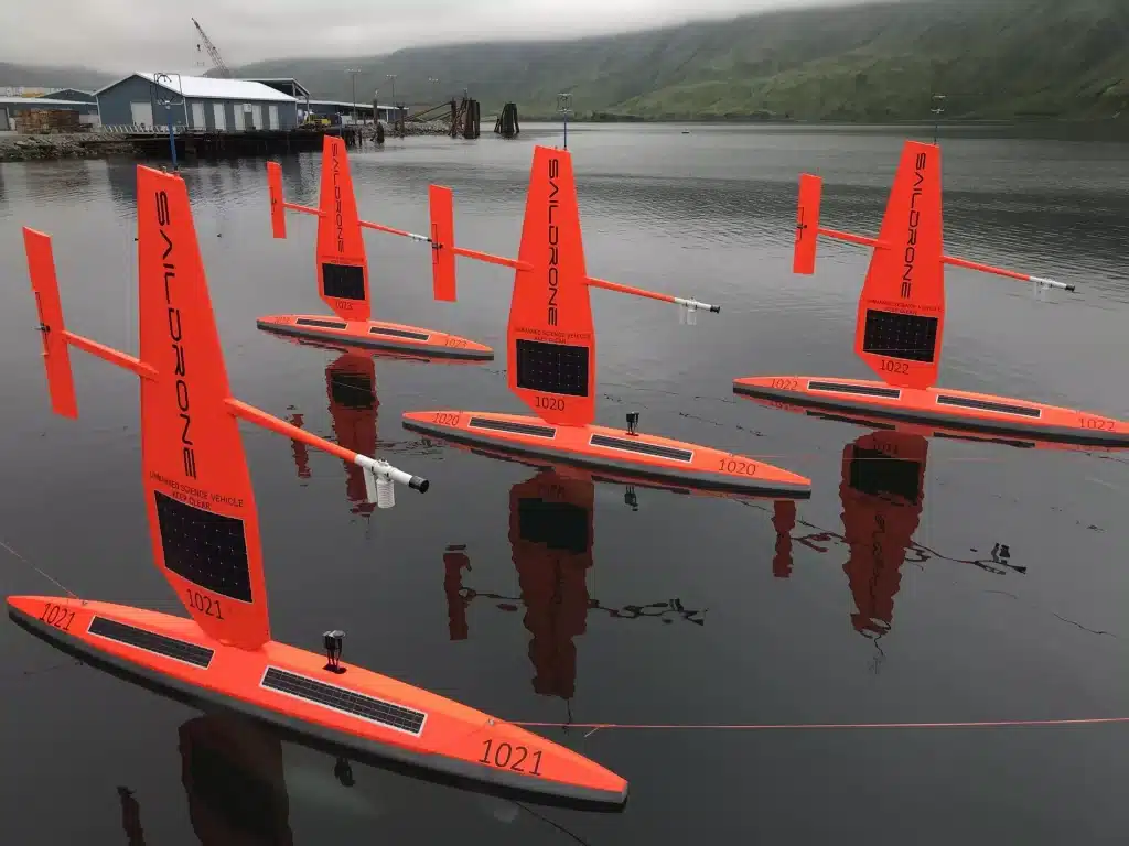 Корабли от урагана Saildrone