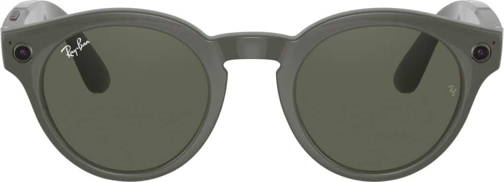 Ray Ban et Facebook