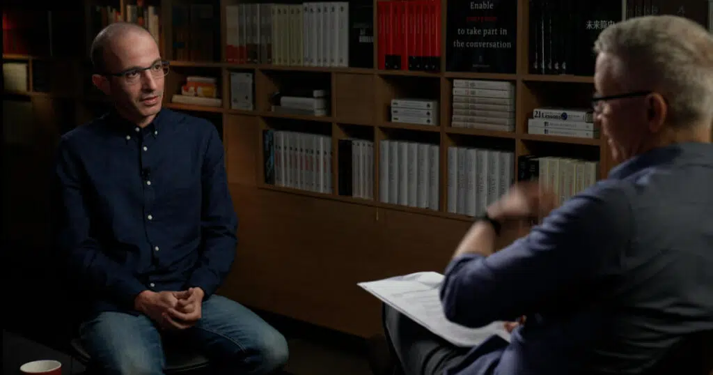 Yuval Harari pirateando humanos