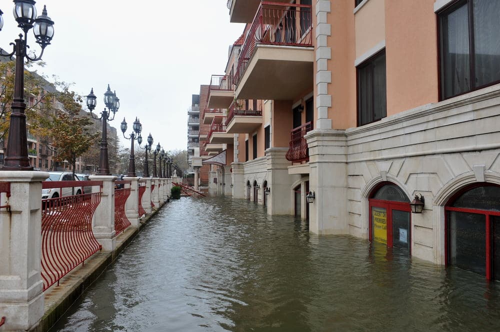 Shutterstock, New York, inondation de sable