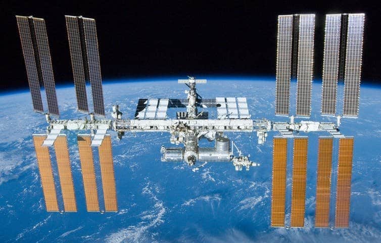станции для космических туристов