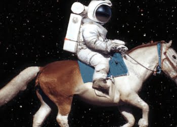 astronauta cavallo