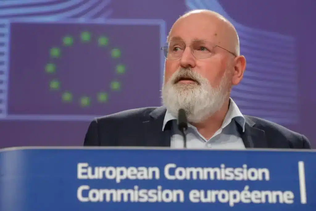 REPowerEU, frans timmermans nella conferenza stampa di mercoledi scorso