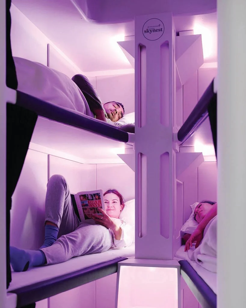 dormire in economy class