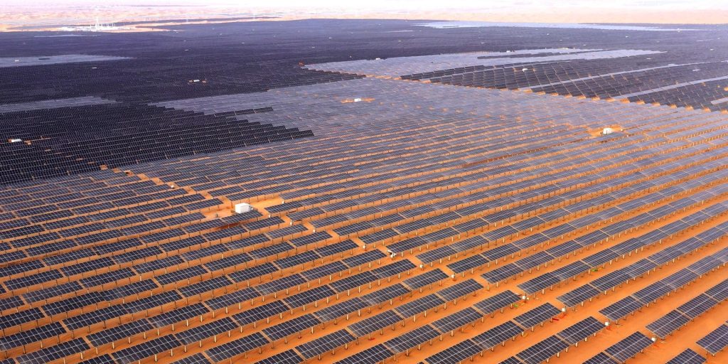 Chine éolienne solaire du désert de Gobi