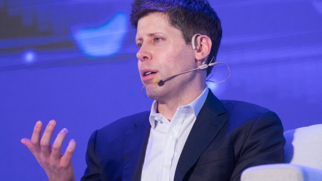 openai devday keynote sam altman blogging en direct 6548f5c27567a sej 1280x720 1