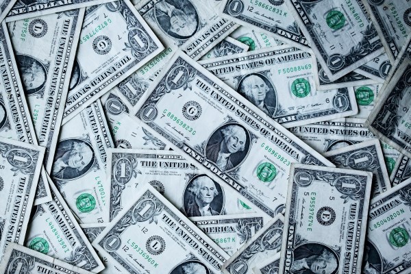 sistema pagamenti BRICS yuan commercio globale