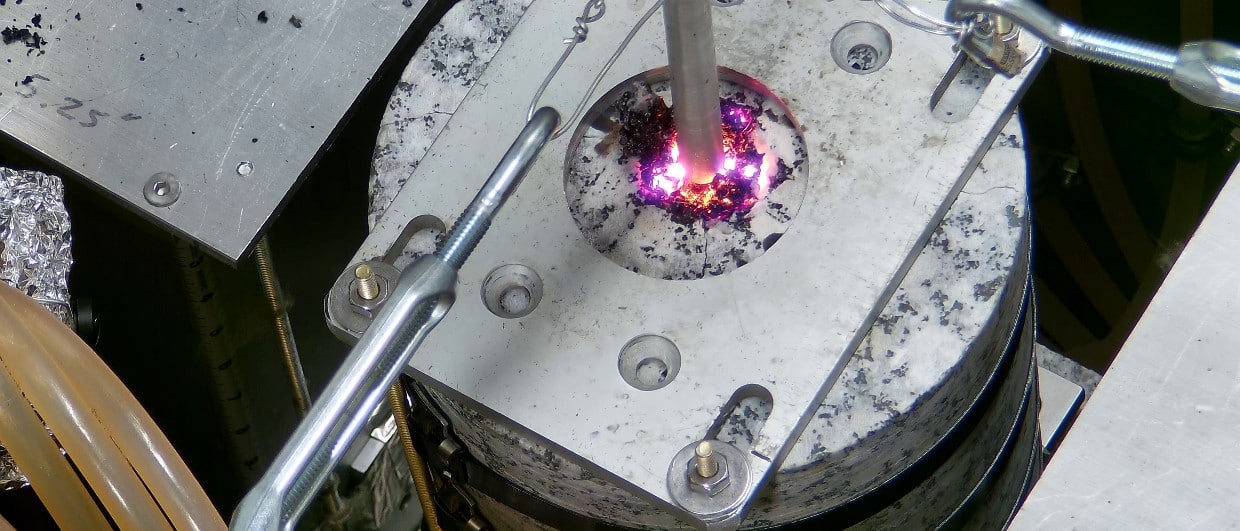Vaporizzare la roccia a 19 km per avere geotermia in ogni città