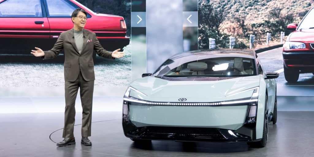 corolla elettrica