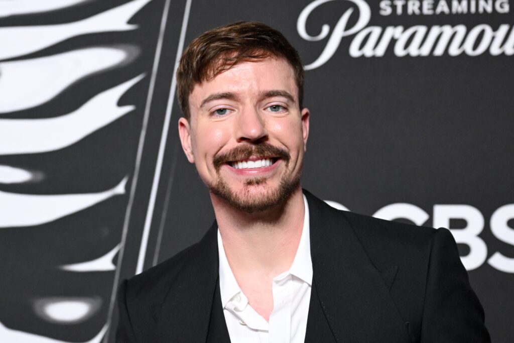 MrBeast ha 522 milioni di iscritti e 1.000 dipendenti: ora che fa?