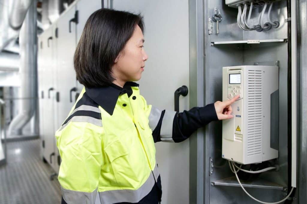 Inverter industriali: corrente per i data center senza nuove centrali