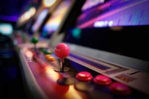 Macché Fortnite e Roblox: stanno tornando le sale giochi