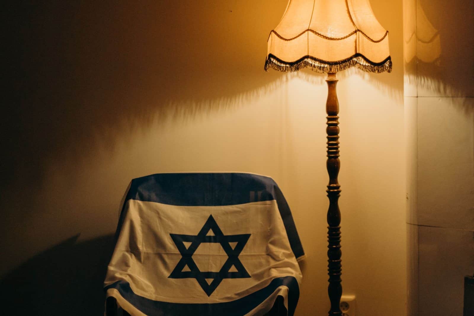 Soglia di sbarramento e 61 seggi: come nasce un governo in Israele